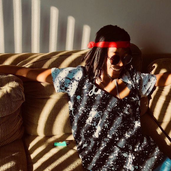 Meet your Posher, Chris - Picture 1 of 1